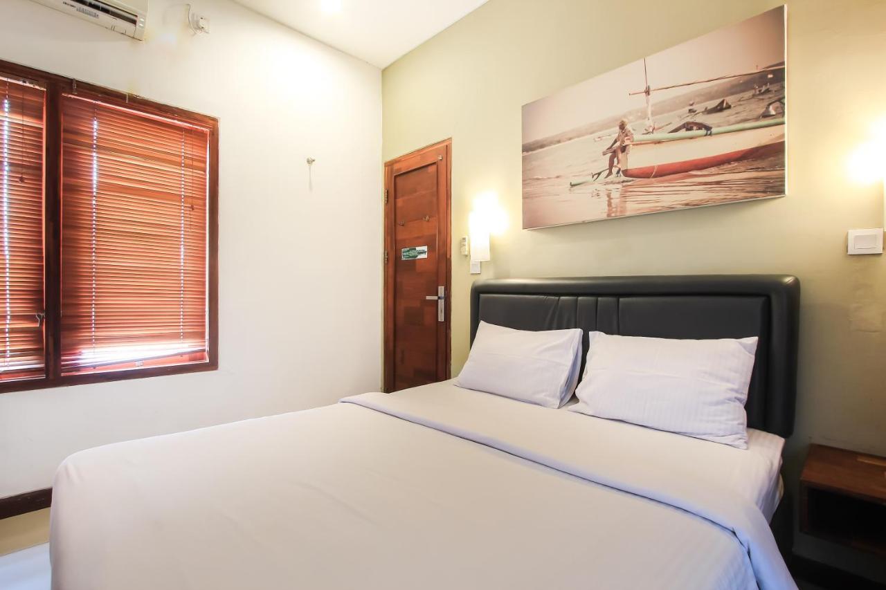 Kuta Legian Inn Esterno foto