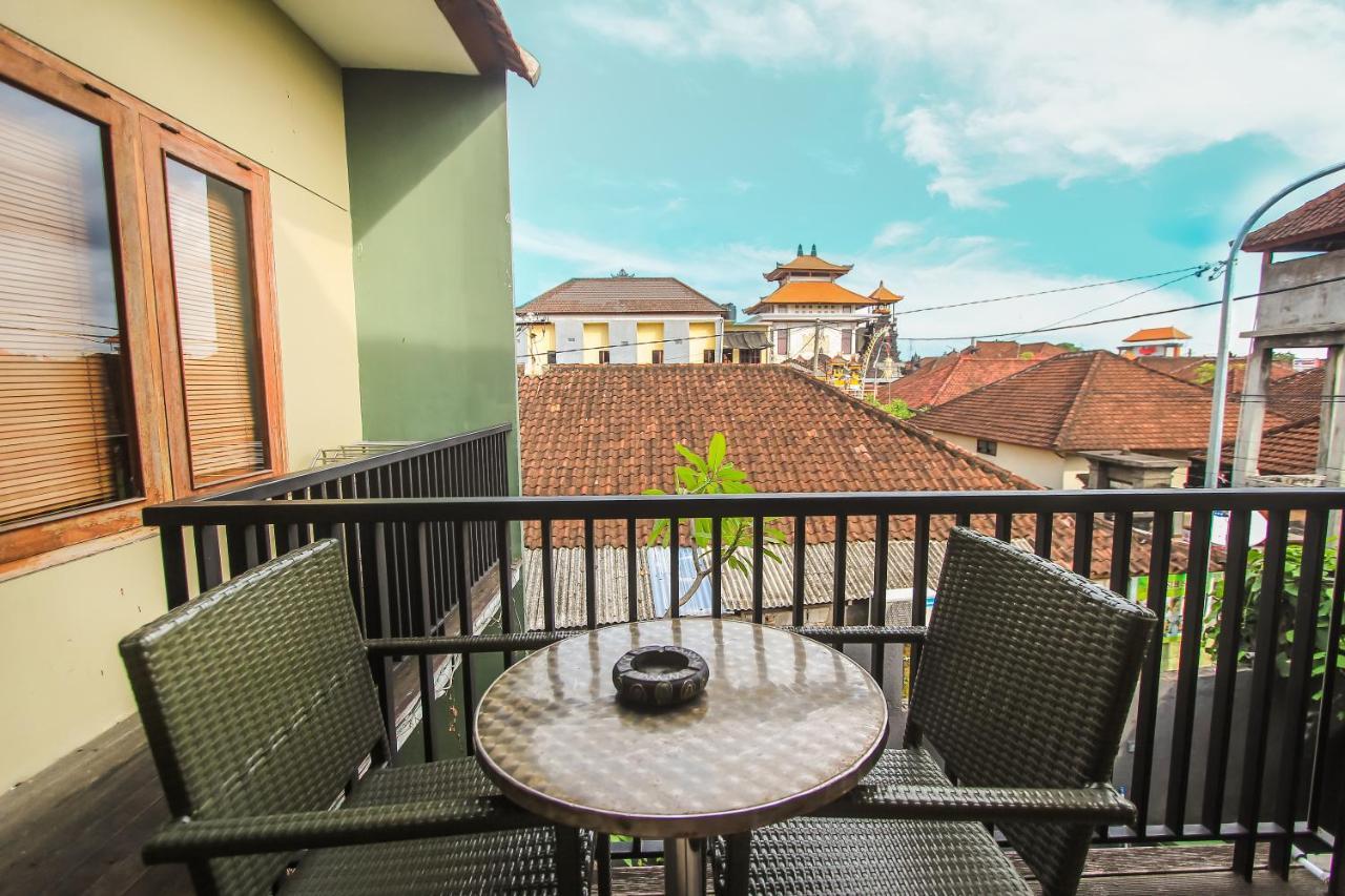 Kuta Legian Inn Esterno foto